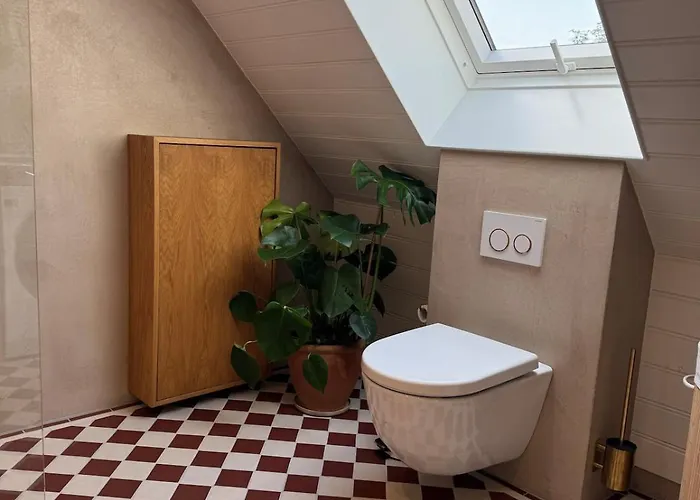 A Unique Gem In Sohojlandet * Bryrup